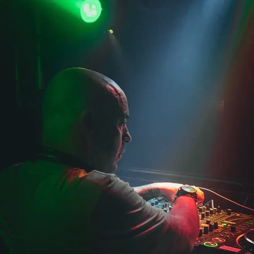 Tunnel Club